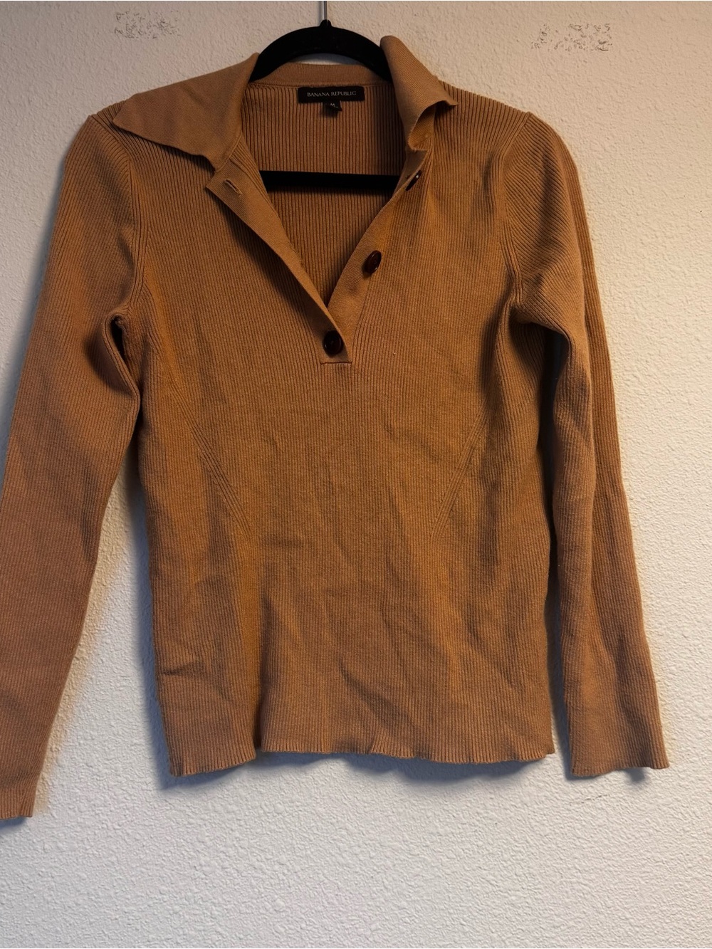 Banana Republic Ribbed Polo-Collar Sweater in Camel